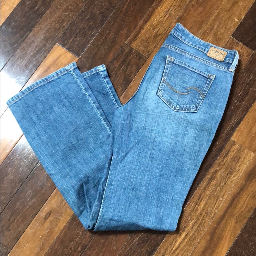 Levi Strauss Signature low rise, boot cut jeans